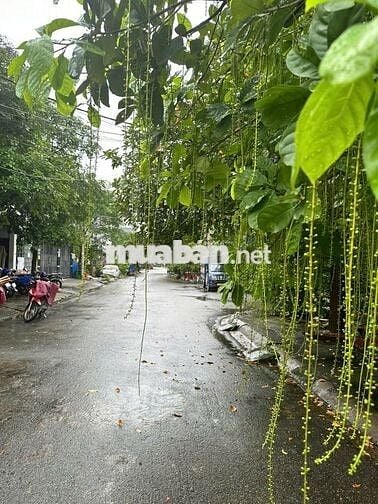Biệt thự siêu phẩm view sông Hiệp Bình Chánh giá tốt khách thiện chí