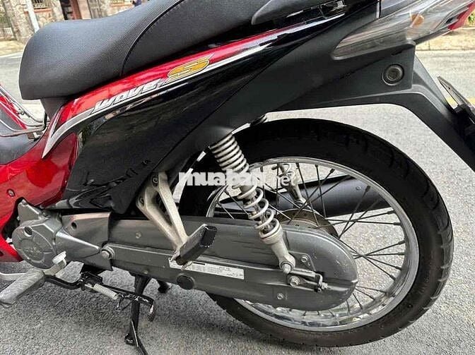 wave S110 màu đỏ đen đời 2013 Bstp
