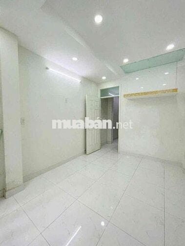 🏠 CHO THUÊ NHÀ NGUYÊN CĂN QUẬN 4… 📍 Vị trí: Khu 20 Thướt, Phường Khánh