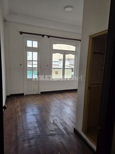 Nhà mặt tiền cho thuê nguyên căn 