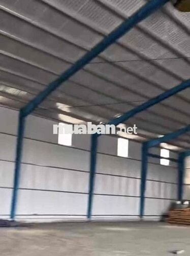 Kho diện tích 500m2 cần cho thuê gấp ở Nguyễn Tất Thành đường xe cont