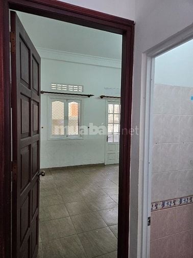 Nhà mặt tiền cho thuê nguyên căn 