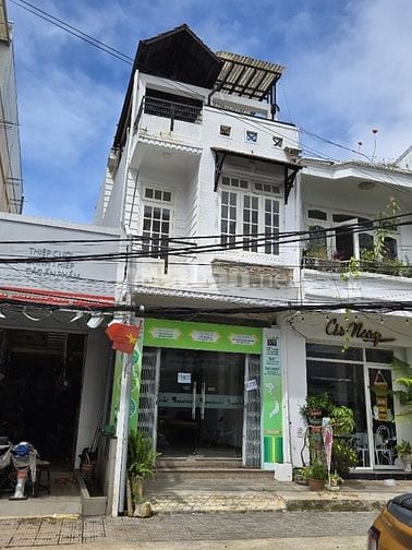 Nhà mặt tiền cho thuê nguyên căn 