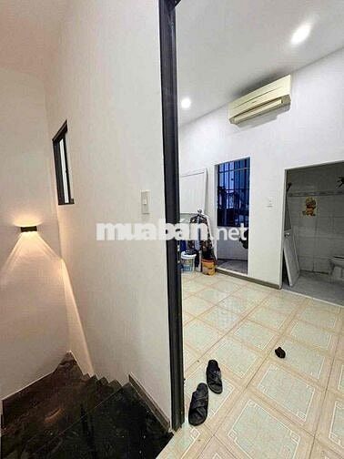 NHÀ GiÁ RẺ 3PN4WC HẺM XE HƠI PHẠM VĂN CHIÊU GÒ VẤP VÀO Ở NGAY