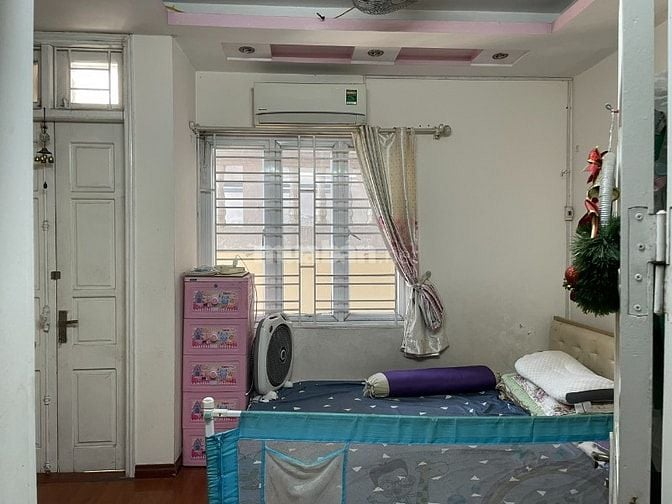 Cho thuê cả nhà 5 tầng tại Ngõ 1295 đường Giải Phóng, Hoàng Mai.