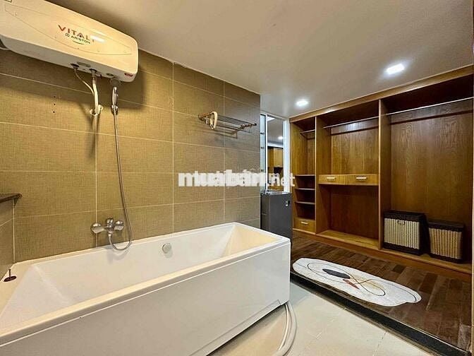 1 PHÒNG NGỦ SIÊU RỘNG NGAY BỜ KÈ HOÀNG SA ĐẦY ĐỦ NỘI THẤT