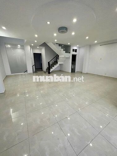 Cần cho thuê nhà MT 735A Đường Cách Mạng Tháng 8 P.6 Q.Tân Bình