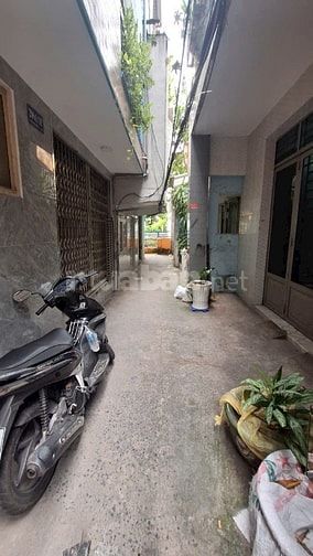 Nhà 1trệt, 2 lầu, Hẻm 2081 Phạm Thế Hiển P6, Q8. Ngang 3,5m x Dài 6,5m