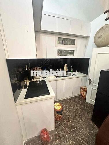 BÁN NHÀ ĐỘI CẤN – BA ĐÌNH - VIEW HỒ - 5 TẦNG ĐẸP Ở NGAY