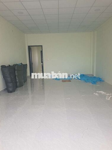 Cho thuê nhà 1 trệt 1 lầu dt 5,2×20. Hẻm xe hơi, không ngập nước