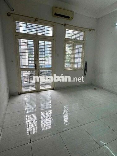 HXT 4pn3wc sẵn 3 máy lạnh hẻm nguyễn tư giản P12