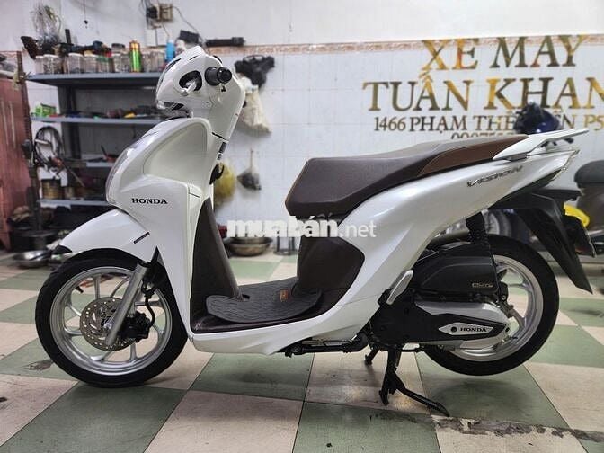 👉Honda Vision 2021 Khoá Smartkey Trắng, biển SG
