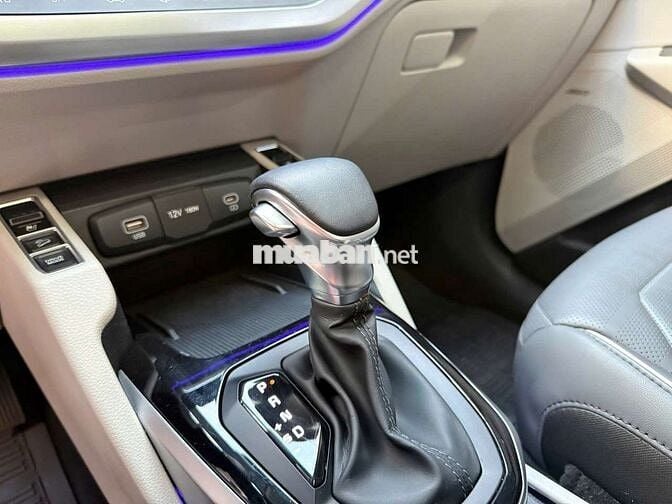 Kia carens 1.5L signature