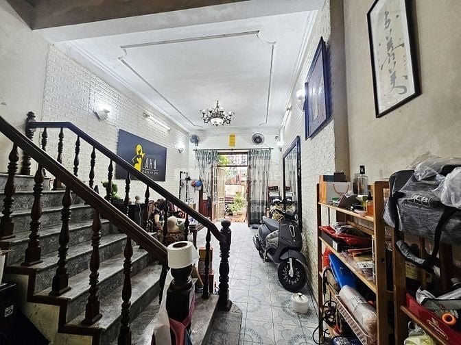 Nguyễn Khang – Cầu Giấy – Ô TÔ – 85 M2 – 4 T – MT 4.3 M – Giá 17.8 Tỷ.