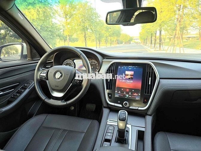 VinFast Lux A2.0 Base 2021 Trắng 40000 km