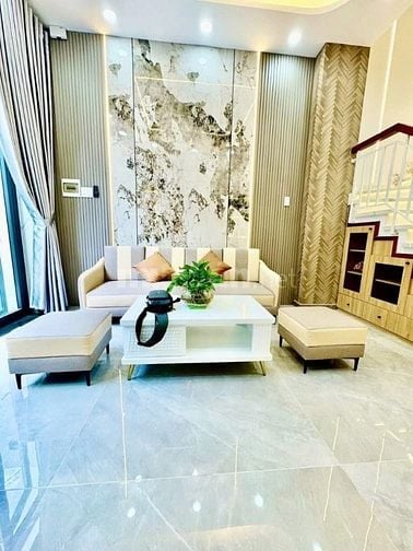 Kẹt vốn bán nhà Đường Phan Đình Phùng Phú Nhuận 60m2 Gia 3ty320 lh Vân