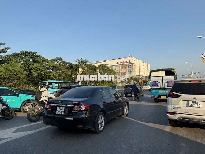 CẦN BÁN NHÀ MẶT PHỐ ĐÀM QUANG TRUNG LONG BIÊN HÀ NỘI.