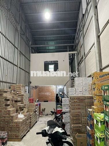 Mặt bằng mặt tiền đường diện tích 80m chưa tính sân