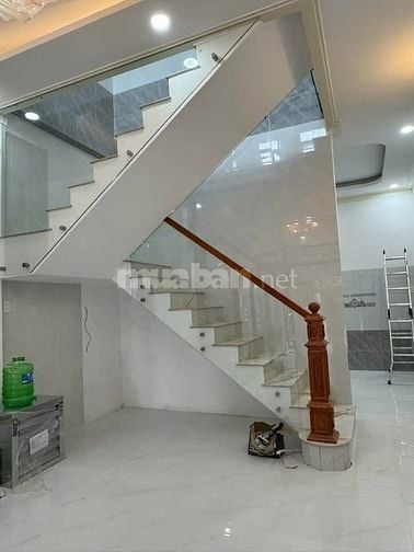 Nhà 1 Trệt 1 Lầu Hẻm Xe Hơi Lê Thị Bạch Cát, P11 Q11 – 60m² – 1.95 Tỷ