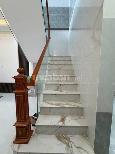 Nhà 1 Trệt 1 Lầu Hẻm Xe Hơi Lê Thị Bạch Cát, P11 Q11 – 60m² – 1.95 Tỷ