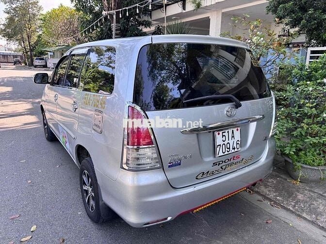 Toyota Innova 2007 J xe máy móc êm ru