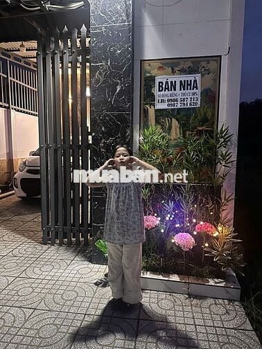 Bán nhà mặt tiền đường !!Chính chủ bán tin bán thật 100%