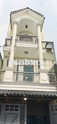 4 x 20m, 4 tầng, 4pn, 4wc. Oto đậu 2 chiếc trong nhá.