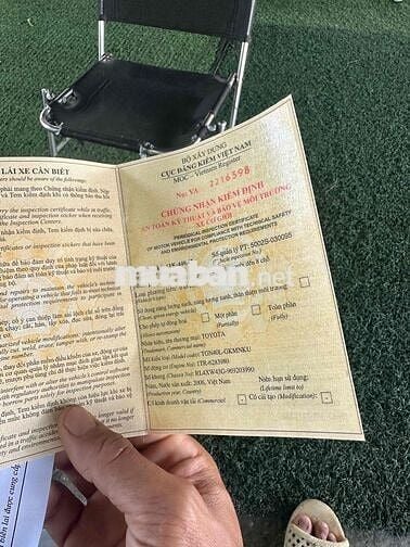 Toyota Innova 2007 G - 1234 km