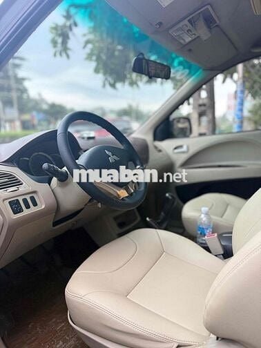 Mitsubishi Zinger 2009 Số sàn Bạc