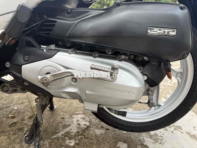 Honda Vision màu Bạc bs 95 có bán góp