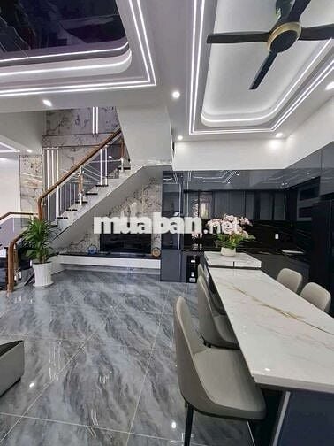 Siêu phẩm siêu đắc địa chỉ  7,9ty nội thất  cao cấp đẹp từng minimet