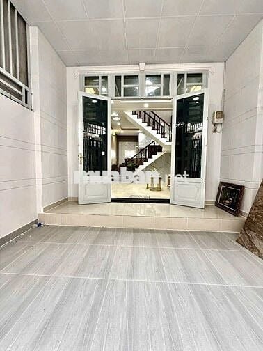 NHÀ 2 TẦNG 56 m2 - HẺM XE HƠI - TẶNG FULL NỘI THẤT - SHR - KV SẦM UẤT