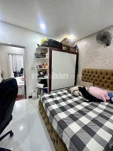 Bán nhà KHU VÍP PHÂN LÔ, ĐƯỜNG Ô TÔ XE HƠI VÀO NHÀ, NHANH NGUYỄN OANH