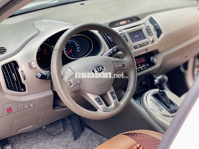 Kia Sportage 2.0 AT 2015, nhập Hàn, đi mới hiểu xe