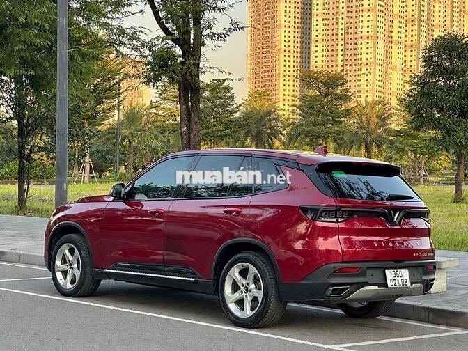 Vinfast Lux SA 2019 Base 80.000 km