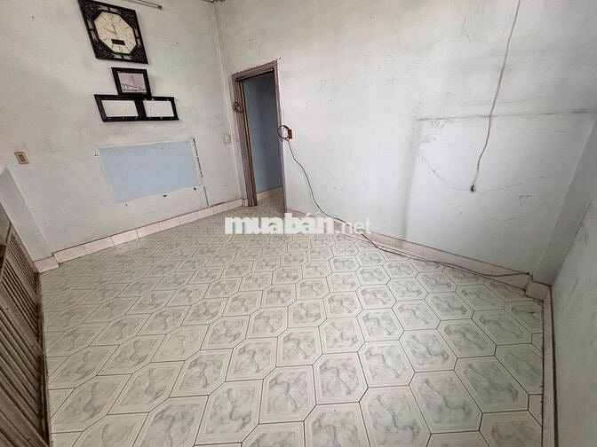 Cho thuê nhà mặt tiền Huỳnh Tấn Phát, quận 7