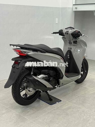 Sh350i 2022 máy thái màu ximăng