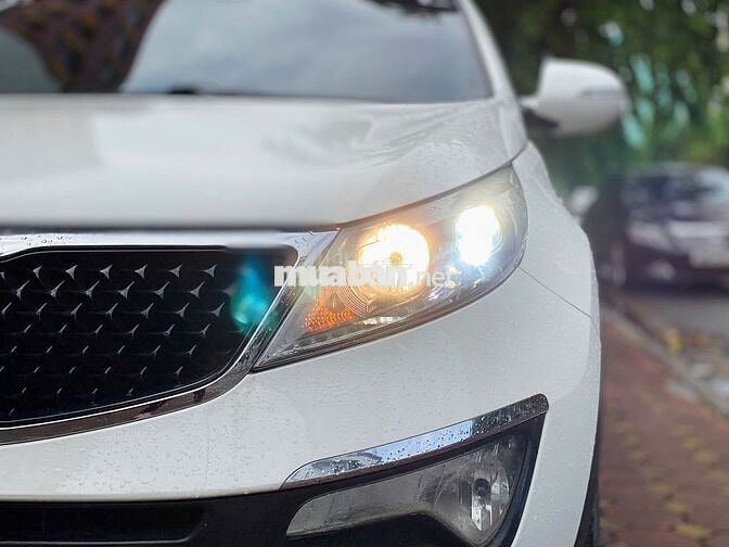 Kia Sportage 2.0 AT 2015, nhập Hàn, đi mới hiểu xe