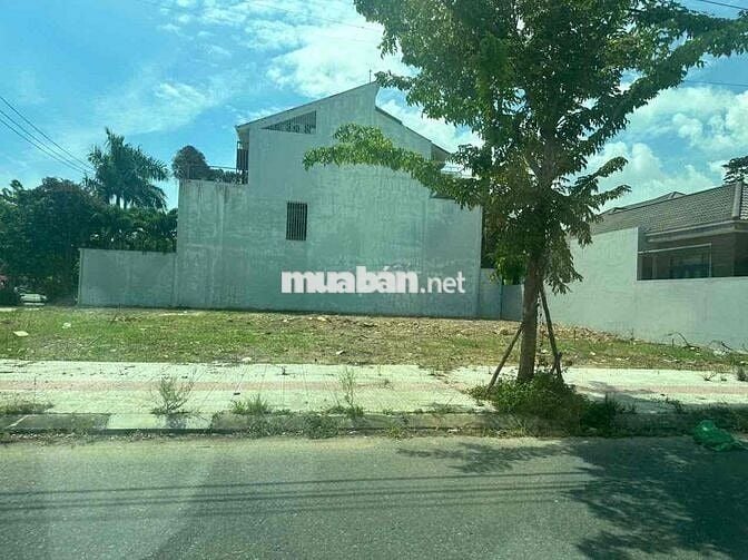 BÁN ĐẤT BIỆT THƯ ĐƯỜNG 10m5 LÊ SỸ - VIEW SÔN Tại HOÀ XUÂN, ĐÀ NẴNG- NG