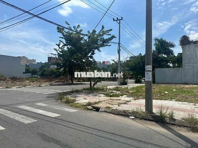 BÁN ĐẤT BIỆT THƯ ĐƯỜNG 10m5 LÊ SỸ - VIEW SÔN Tại HOÀ XUÂN, ĐÀ NẴNG- NG
