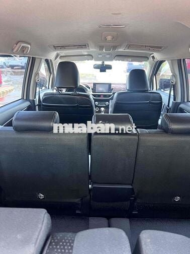 Toyota Veloz 2023 AT xe còn rất đẹp