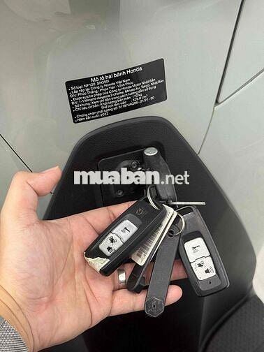 Sh350i 2022 máy thái màu ximăng