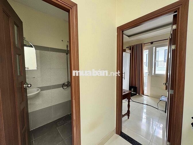 Bán Nhà 2 lầu: 3,8mx12m: 3phòng ngủ có sân thượng, hẻm 6m