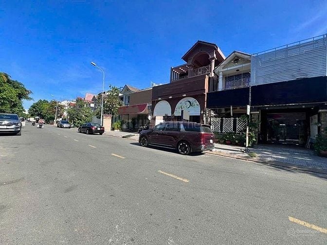 Bán nhà Đường Số 7, phường An Phú, 7,5m x 20m, 3 tầng, vị trí đẹp