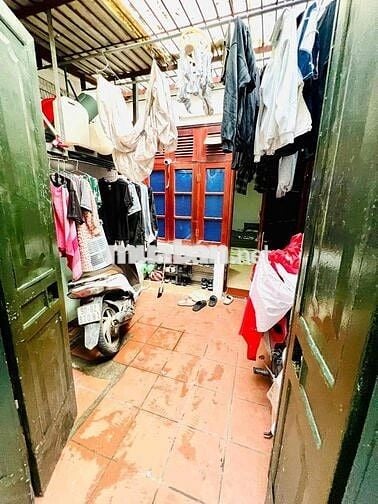 NHÀ ĐẸP - THOÁNG SÁNG - NGÕ THÔNG TỨ TUNG - Ô TÔ 30M - 2PN - WC KHÉP K