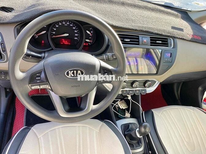 Kia Rio 2016 1.4 MT Sedan - 76000 km