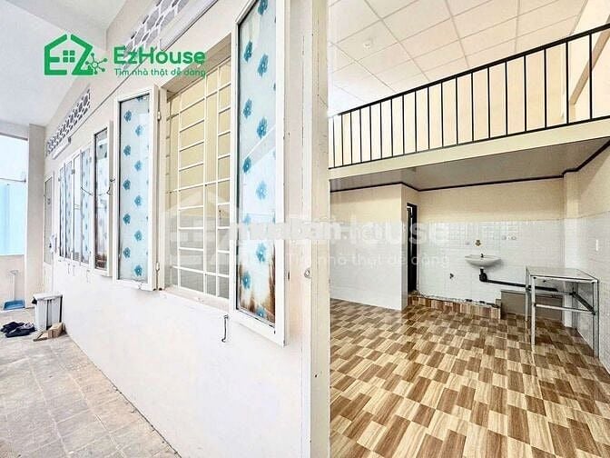 [Đúng giá - Đúng ảnh] - Trọ gác cao 2m - Rộng 35m² - Gần Chợ lớn Q5