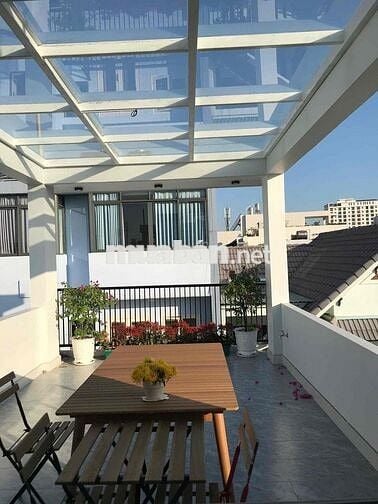 CHO THUÊ PHÒNG STUDIO 30M2 - NGAY CHỢ BÀ CHIỂU, có ban công, sân thượn