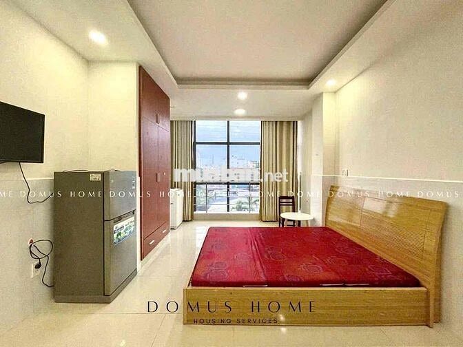 Cho thuê phòng cửa sổ lớn máy giặt riêng sát Quận 4, Quận 1, PMH