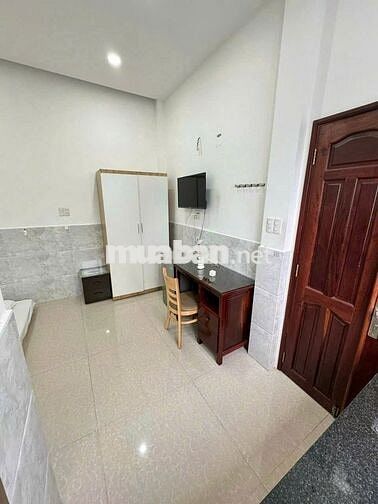 Cho thuê phòng ngay Nguyễn Thiện Thuật Q3 gần CÔNG TRƯỜNG DÂN CHỦ 25M2